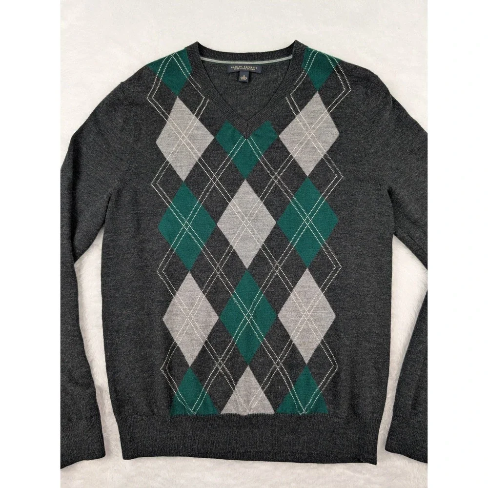 Banana Republic‎ 100% Merino Wool Sweater Men's S Gray/Green Pullover *Hole